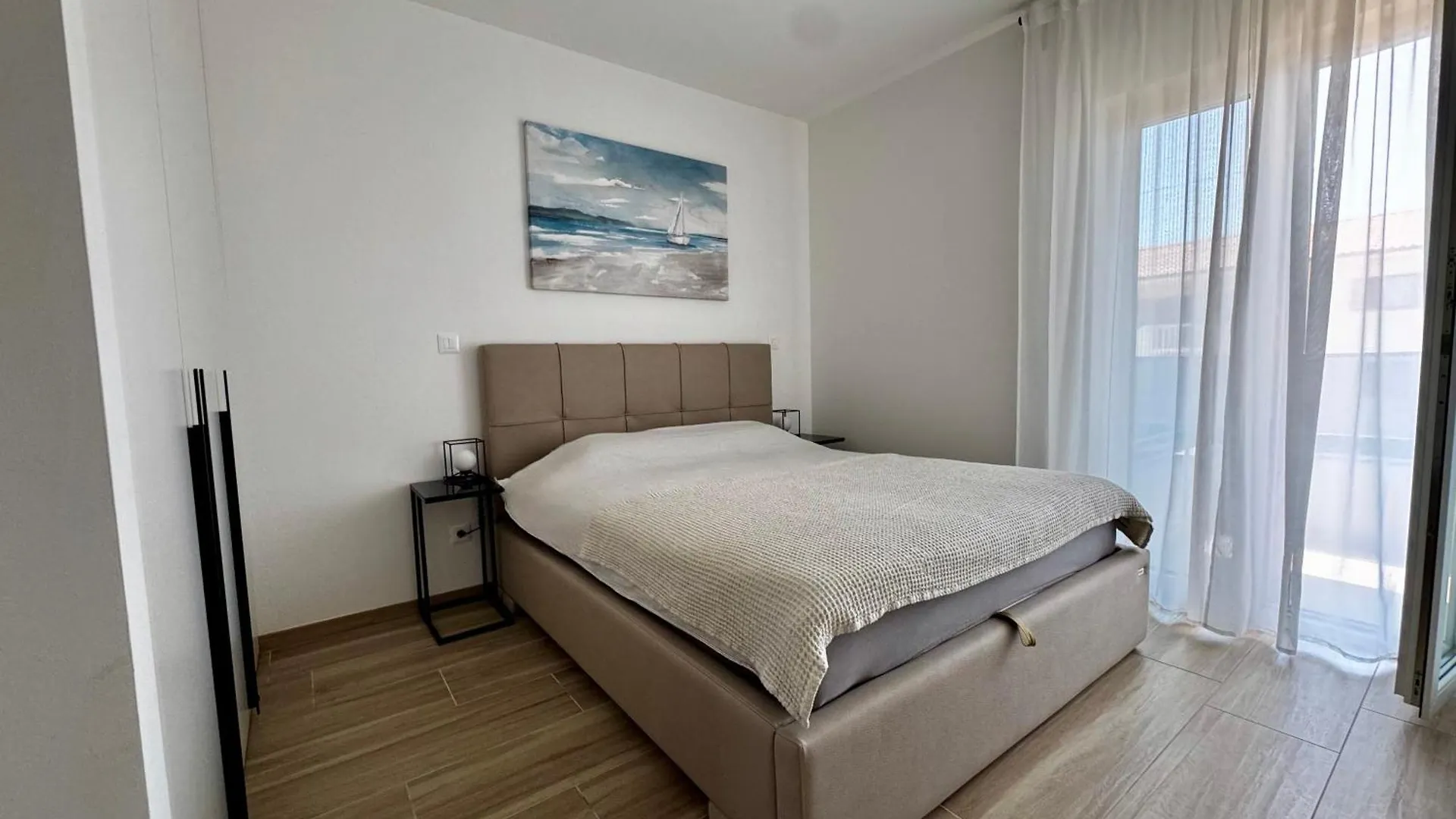 Apartment Navis Povljana