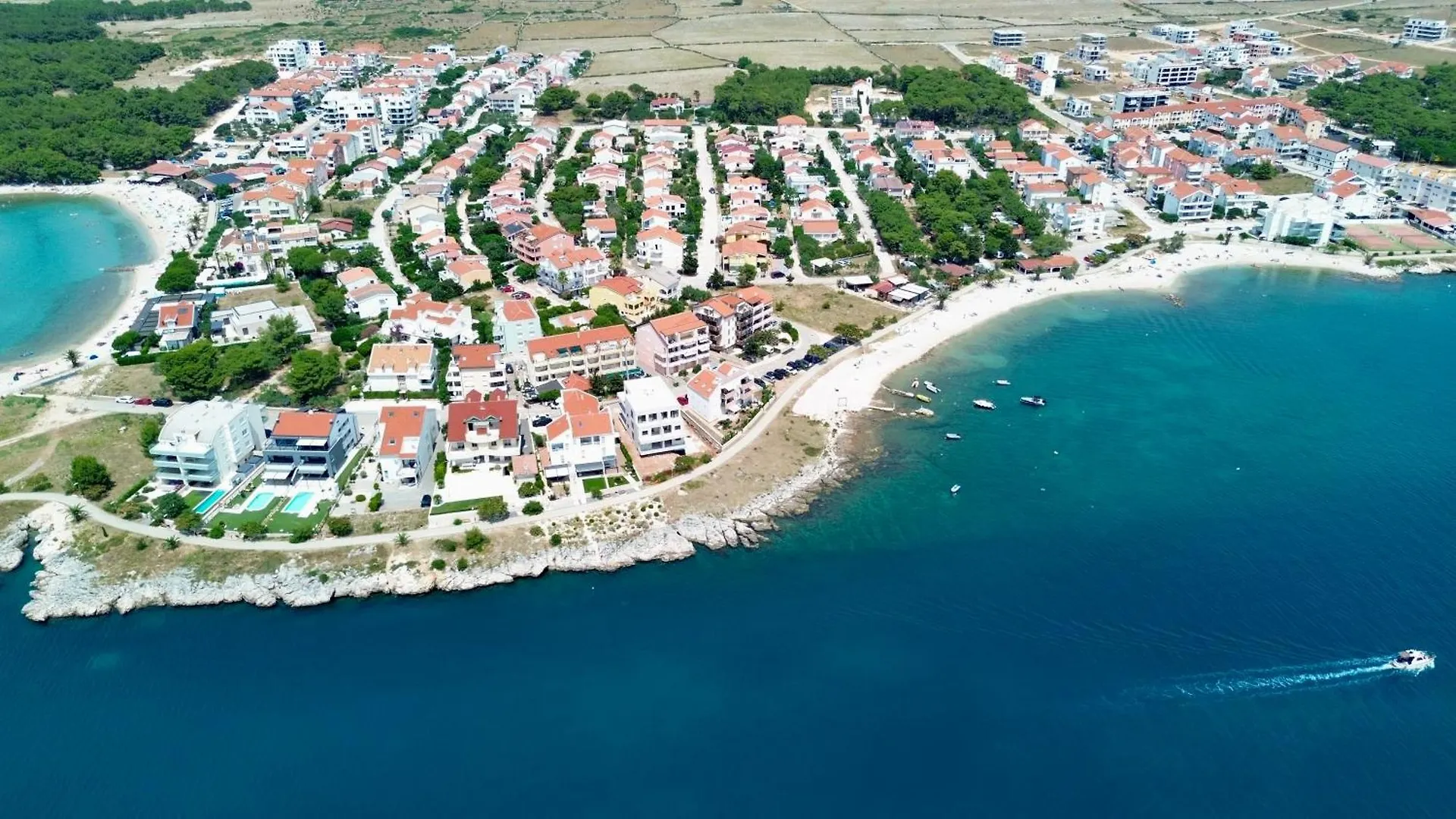 Apartment Navis Povljana 0*,
